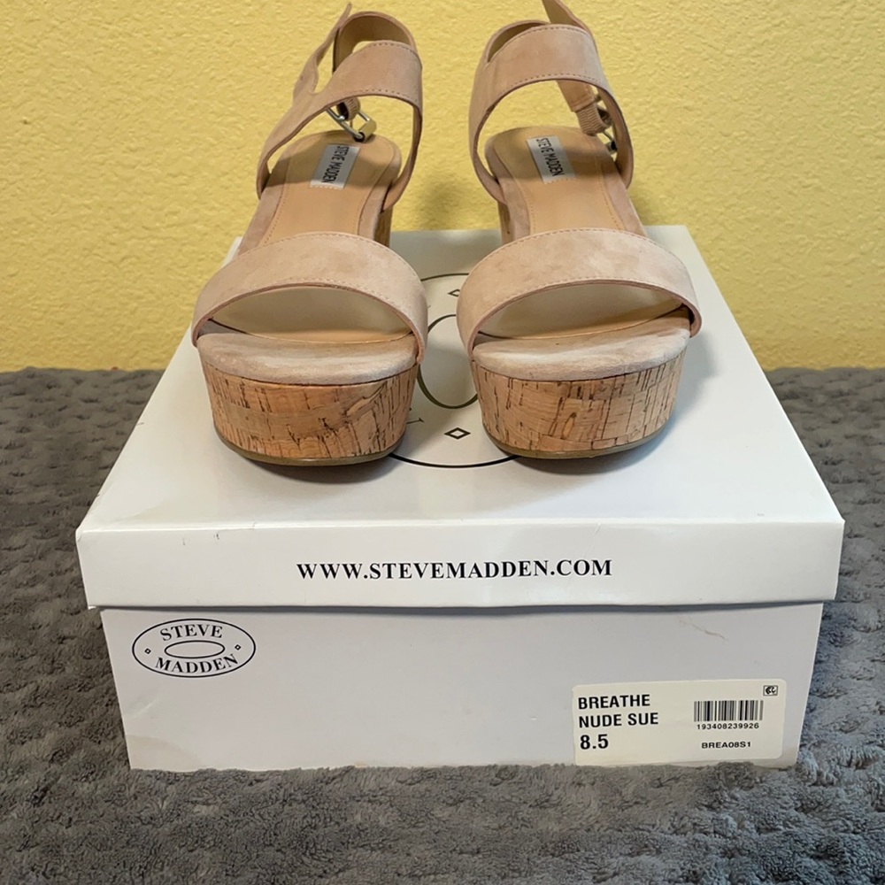 Steve Madden sandal
